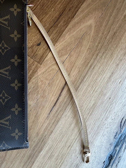 Authentic Louis Vuitton Monogram Canvas Neverfull Pouch MM & Strap Black Lining