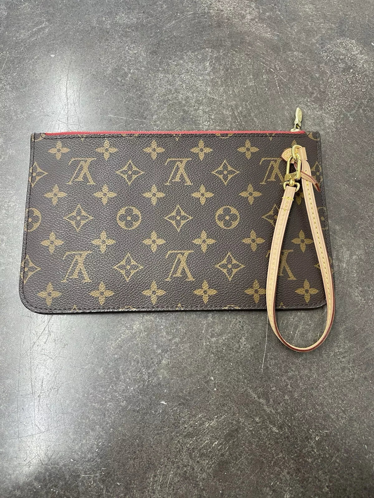 LOUIS VUITTON Neverfull Monogram MM Red Pochette