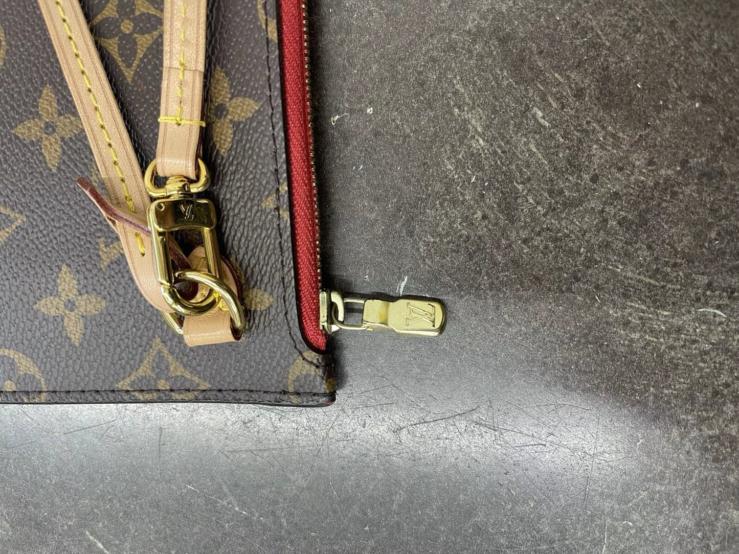 LOUIS VUITTON Neverfull Monogram MM Red Pochette