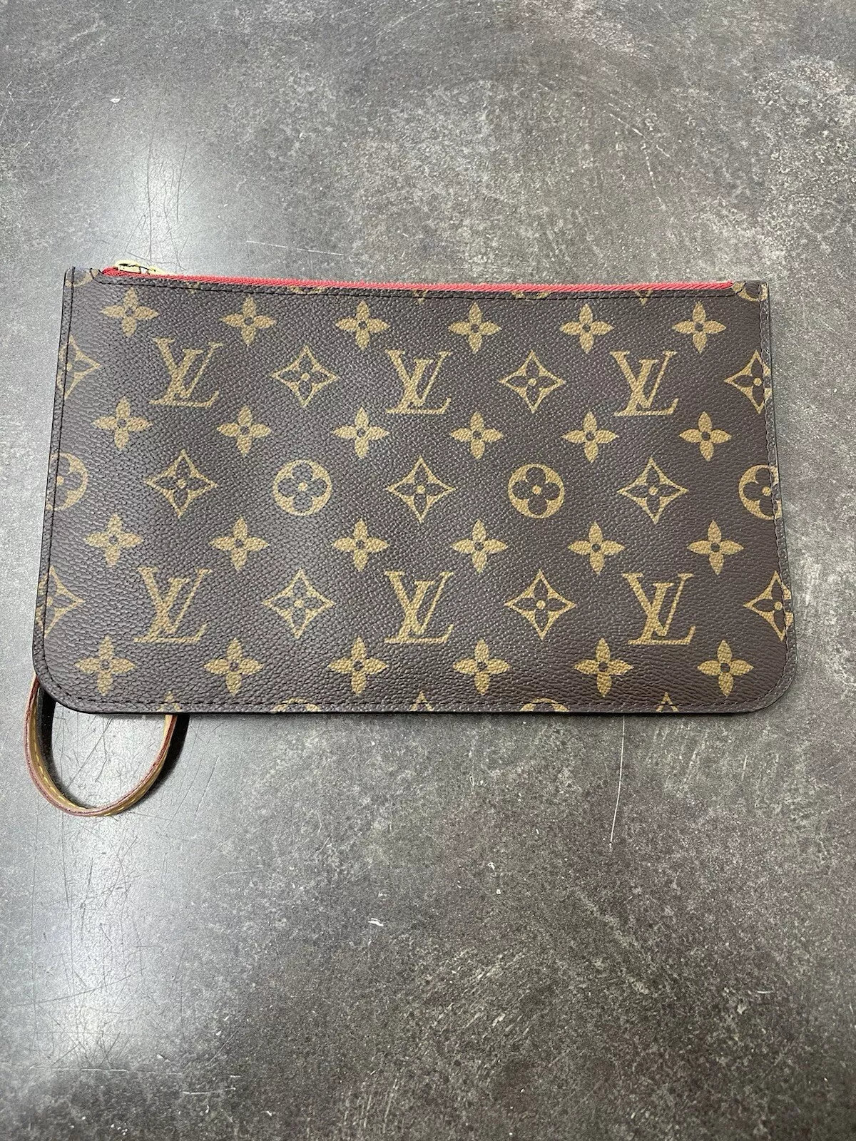 LOUIS VUITTON Neverfull Monogram MM Red Pochette